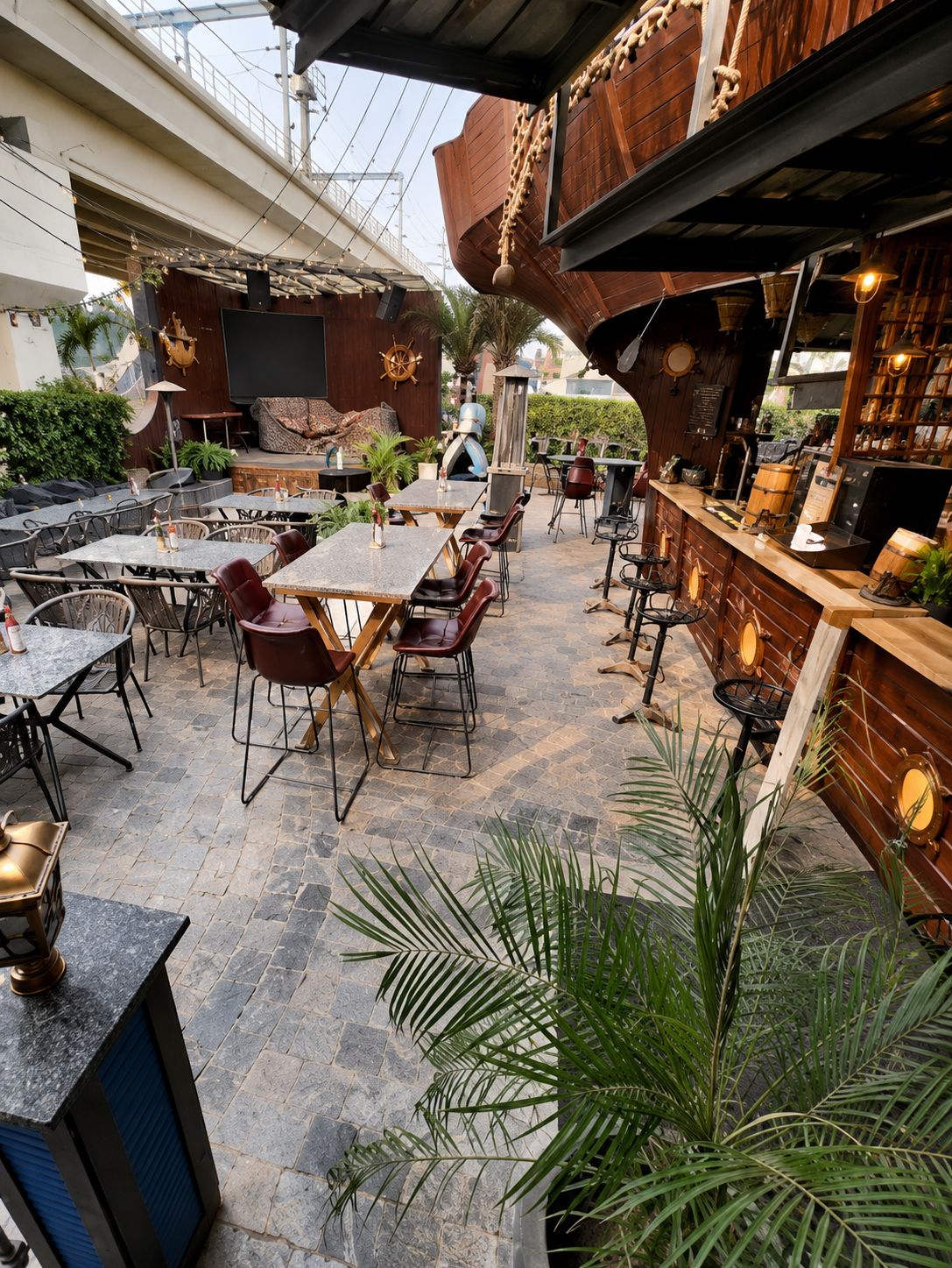 THE FLYING DUTCHMAN (SEC-63, NOIDA)